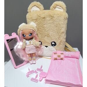 Na Na Na Surprise 3-in-1 Bear Backpack Bedroom Playset w/LOL Sarah Snuggles doll